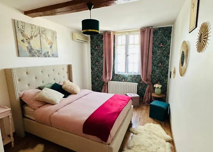 Maison Tres Belle Holiday home